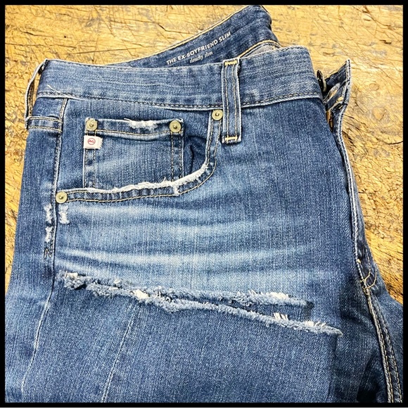 AG The Ex Boyfriend Slouchy Slim Jeans. Size 30. - Picture 10 of 13